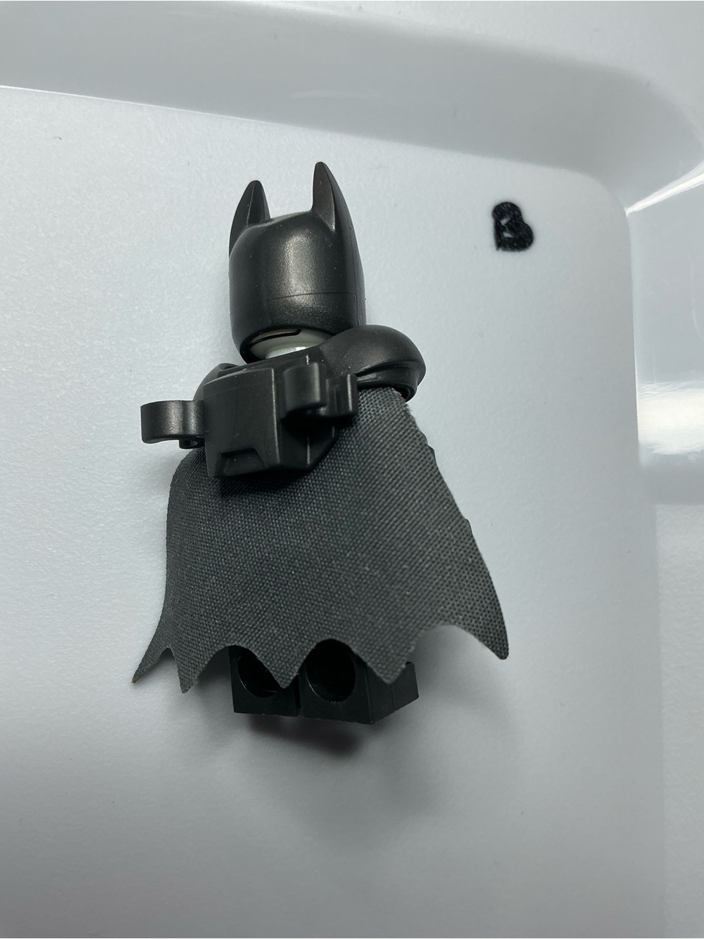 Lego DC Armored Batman Super Heroes Minifigure No Crack 76044 Dawn Of Justice - Picture 2 of 2